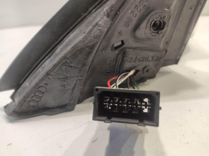 RETROVISOR DERECHO AUDI A6 CROMADO 2002