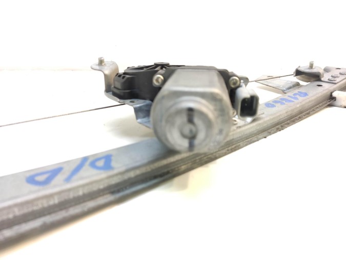 ELEVALUNAS DELANTERO DERECHO TOYOTA AYGO 2008