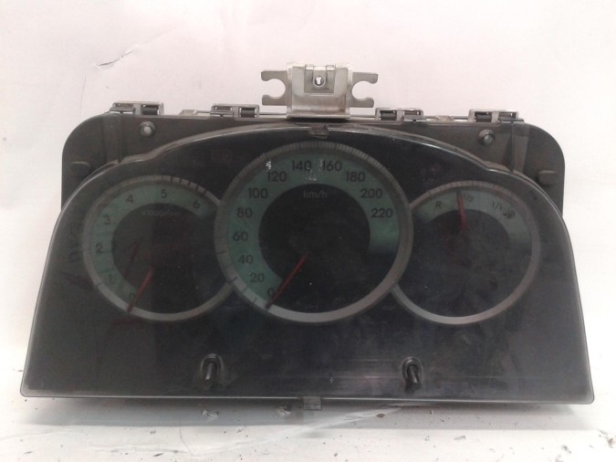 CUADRO INSTRUMENTOS TOYOTA COROLLA VERSO 2005