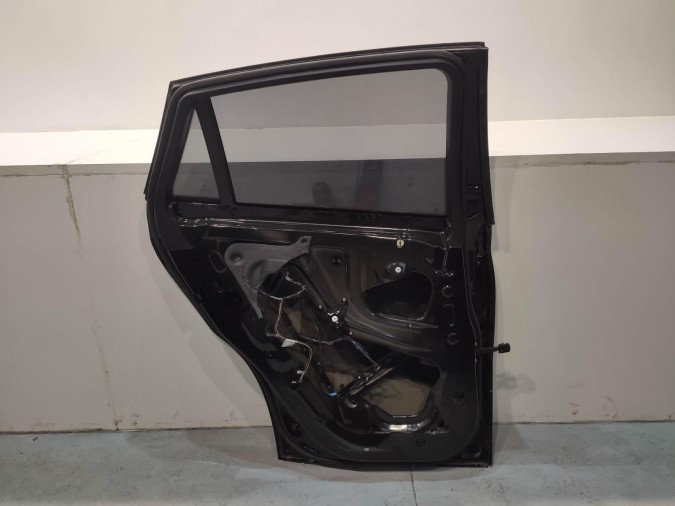 PUERTA TRASERA IZQUIERDA BMW X6 41311