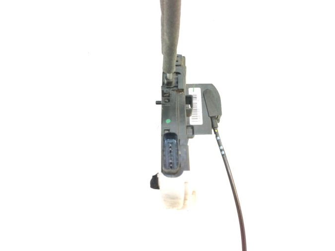 CERRADURA PUERTA TRASERA DERECHA HYUNDAI IX35 2014