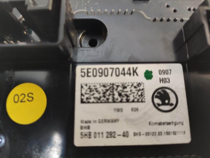 MANDO CALEFACCIÓN RENAULT CLIO 2015
