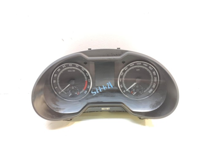 CUADRO INSTRUMENTOS RENAULT CLIO 2015