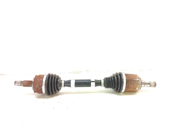 TRANSMISION DELANTERA IZQUIERDA ALFA ROMEO GIULIETTA 2013