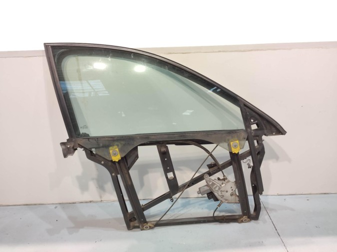 ELEVALUNAS DELANTERO DERECHO AUDI A6 2003