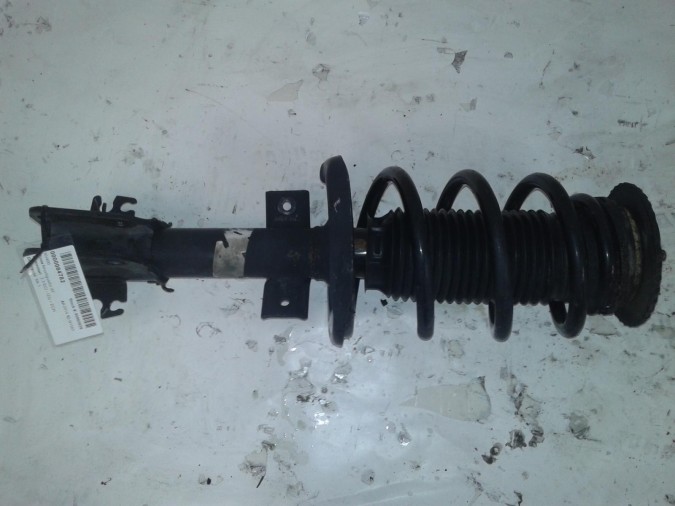 AMORTIGUADOR DELANTERO DERECHO NISSAN NV400 2014