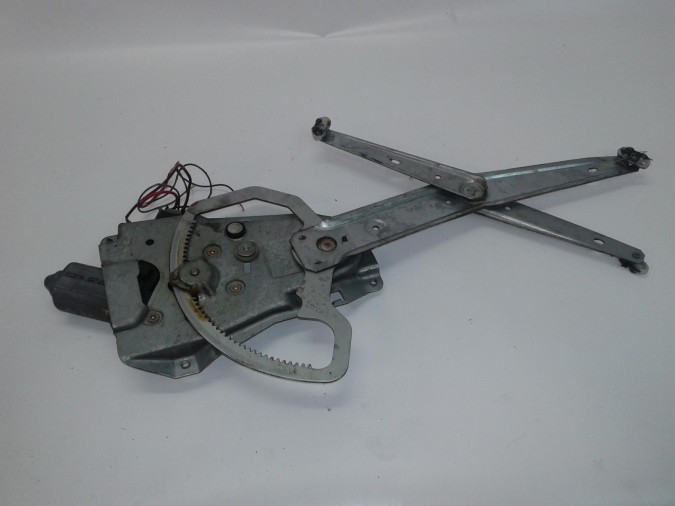 ELEVALUNAS DELANTERO DERECHO OPEL OMEGA 1997