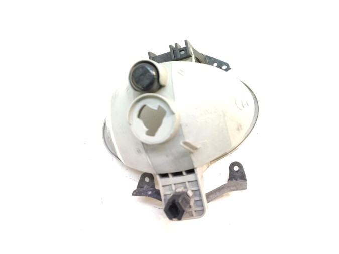 FARO ANTINIEBLA DELANTERA IZQUIERDO PEUGEOT 107 2007
