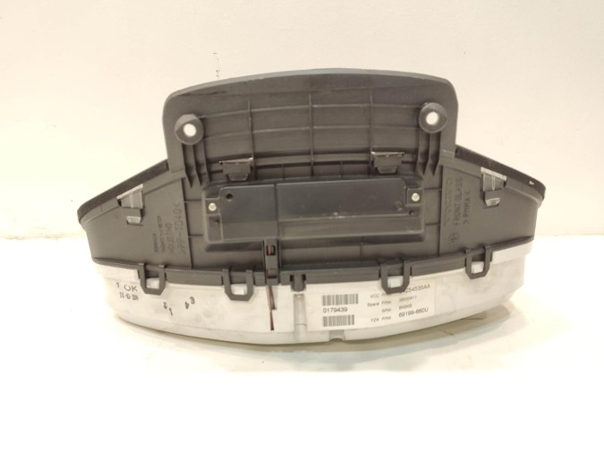 CUADRO INSTRUMENTOS TOYOTA AVENSIS VERSO 2008