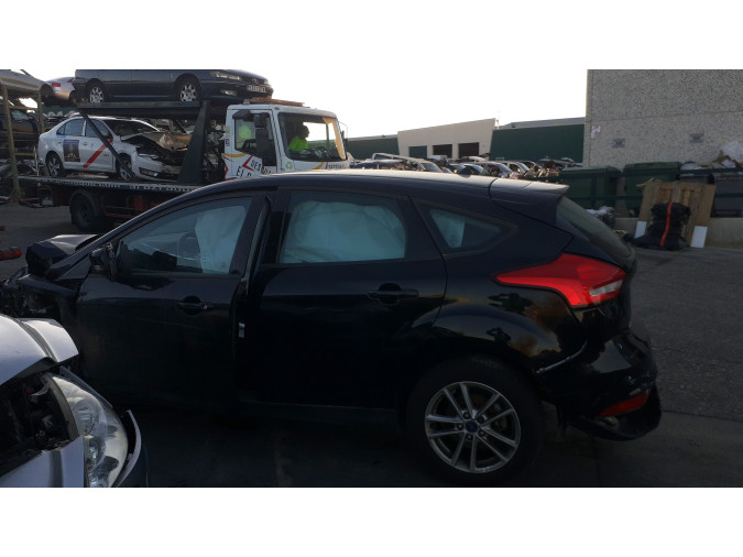 TUBO SALIDA ESCAPE FORD FOCUS 2017