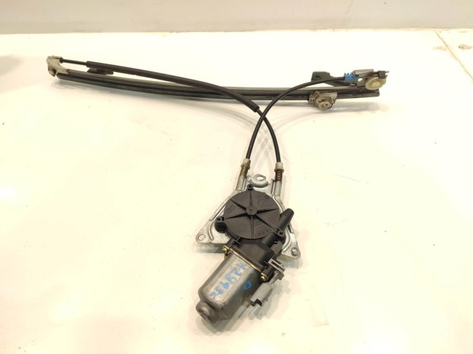 ELEVALUNAS DELANTERO DERECHO PEUGEOT EXPERT 2000