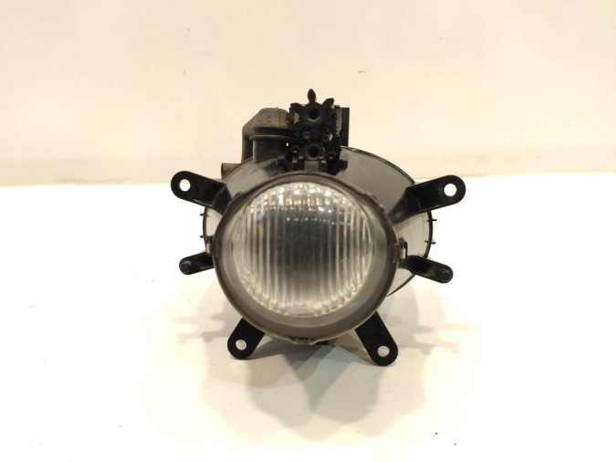 FARO ANTINIEBLA DELANTERO IZQUIERDO / DERECHO NISSAN NOTE 2004
