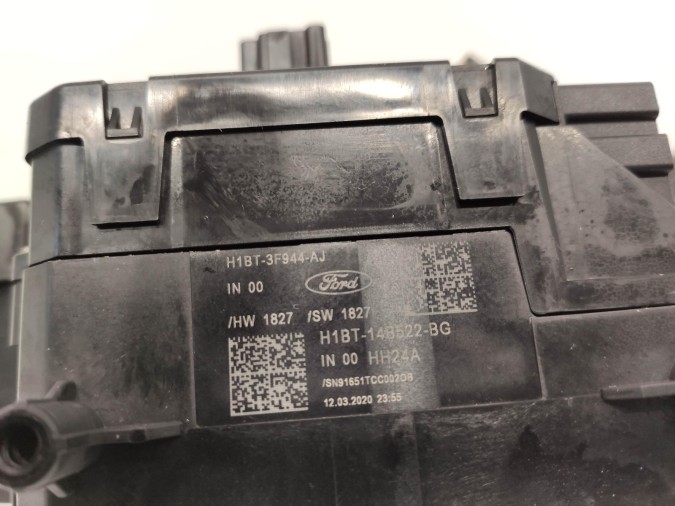MANDO MULTIFUNCION FORD FOCUS 2020
