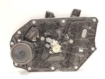 ELEVALUNAS DELANTERO DERECHO FORD FOCUS 2020