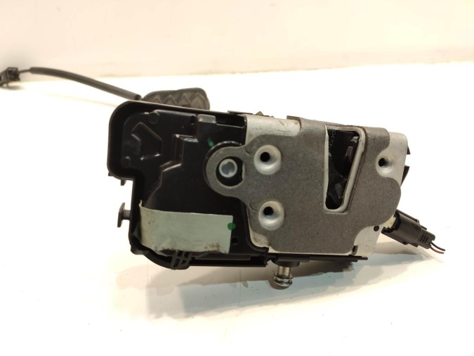 CERRADURA PUERTA DELANTERA IZQUIERDA FORD FOCUS 2020