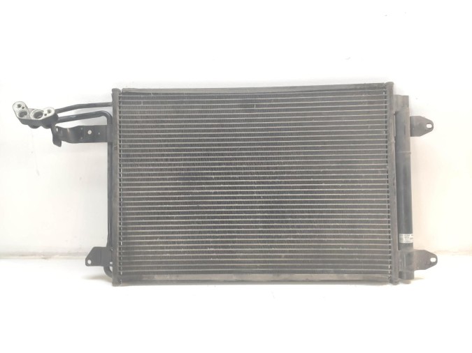 Radiador A/C VOLKSWAGEN GOLF 2004