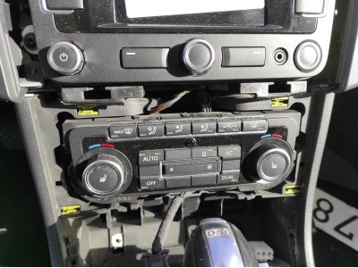 MANDO CALEFACCIÓN VOLKSWAGEN PASSAT 2011