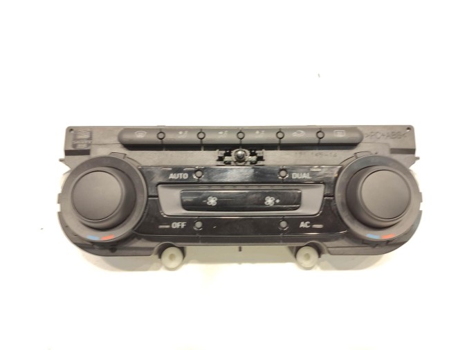 MANDO CALEFACCIÓN SEAT LEON 2009