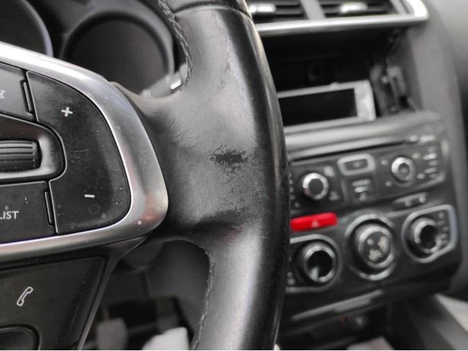 VOLANTE CITROEN C4 2011