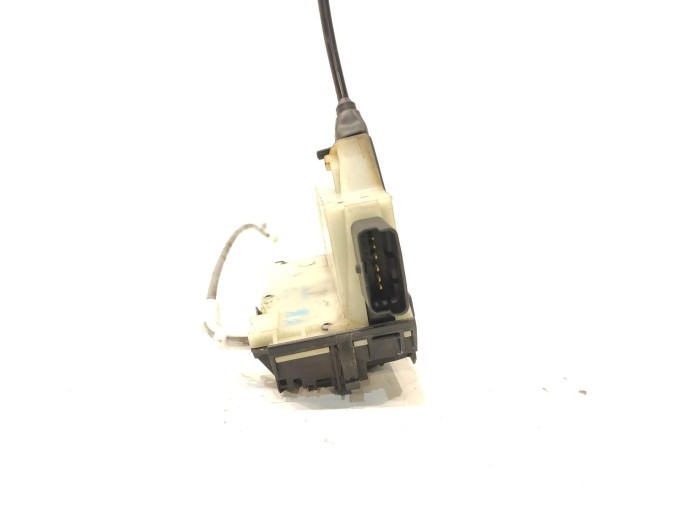 CERRADURA PUERTA DELANTERA DERECHA CITROEN C4 2011