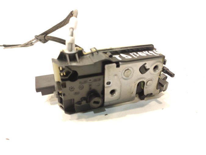 CERRADURA PUERTA TRASERA DERECHA CITROEN C4 2011
