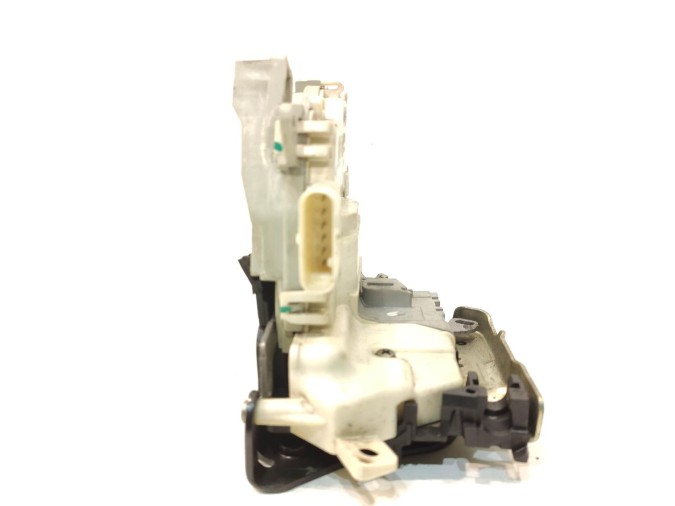 CERRADURA PUERTA TRASERA IZQUIERDA TOYOTA RAV 4 2013