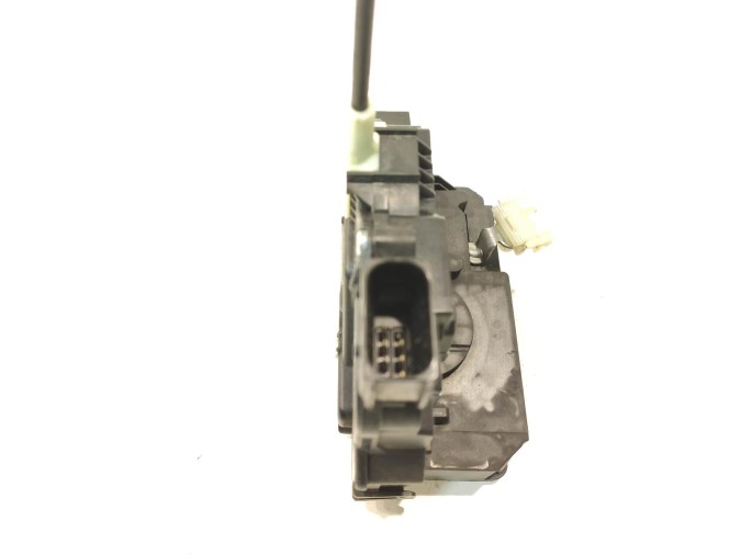 CERRADURA PUERTA DELANTERA DERECHA OPEL CORSA 2018