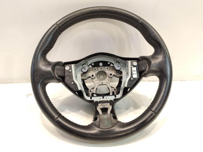 VOLANTE NISSAN JUKE 2011