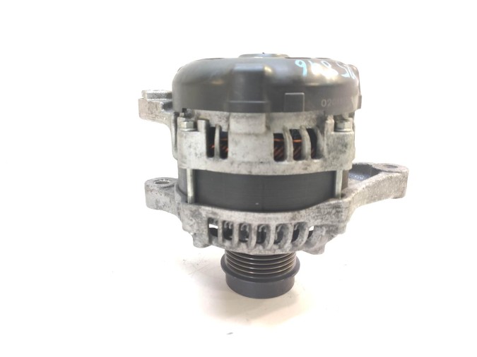 Alternador TOYOTA AVENSIS 2015