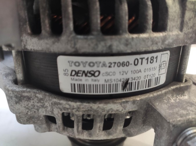 Alternador TOYOTA AVENSIS 2015