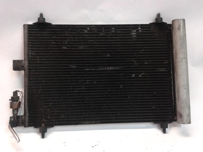 Radiador A/C FIAT PUNTO 2001