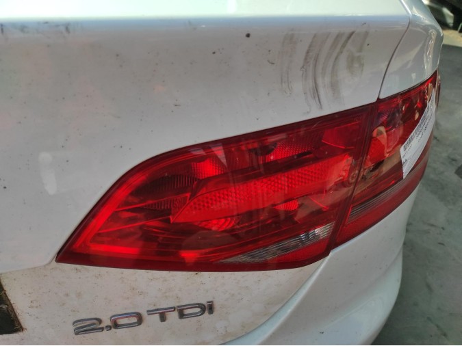 PILOTO TRASERO DERECHO INTERIOR FORD FOCUS C MAX 2009