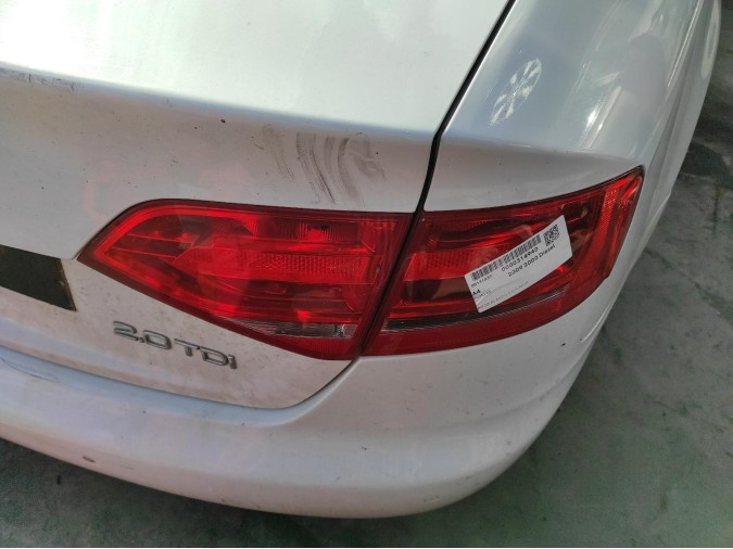 PILOTO TRASERO DERECHO INTERIOR FORD FOCUS C MAX 2009