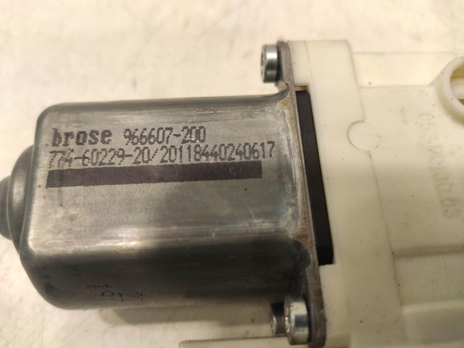 ELEVALUNAS TRASERO DERECHO FORD FOCUS C MAX 2009