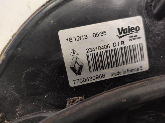PILOTO TRASERO DERECHO RENAULT SCENIC 2002