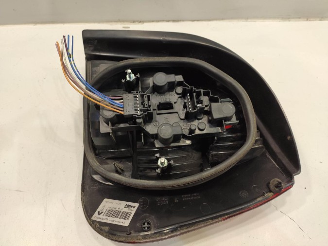 PILOTO TRASERO IZQUIERDO RENAULT SCENIC 2002