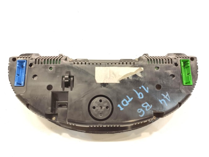 CUADRO INSTRUMENTOS AUDI A4 2003