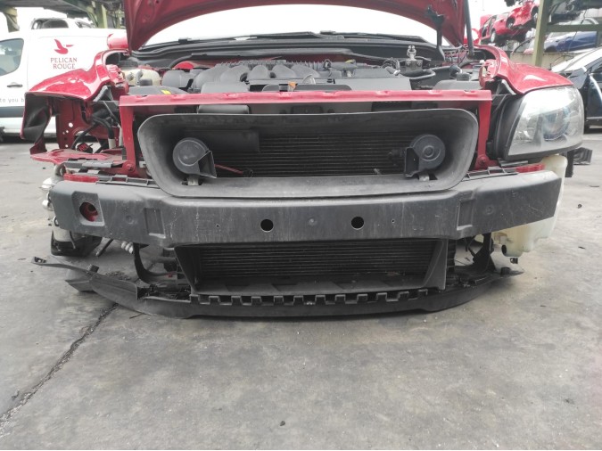 REFUERZO PARAGOLPES DELANTERO VOLVO C70 2006