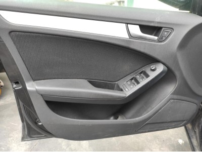 ELEVALUNAS DELANTERO IZQUIERDO AUDI A4 2010