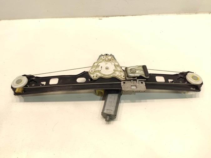 ELEVALUNAS TRASERO IZQUIERDO MERCEDES C CLASS 2006