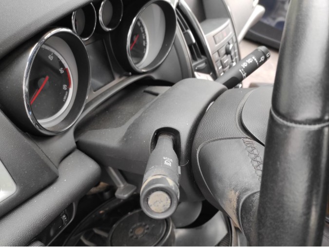 MANDO LIMPIAS OPEL ASTRA 2012