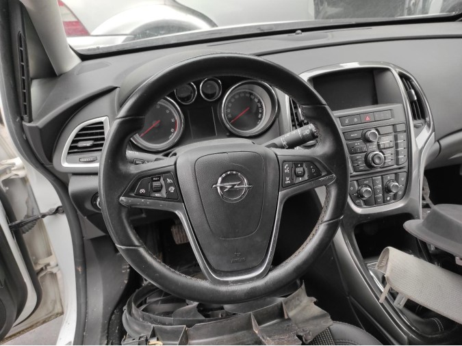 VOLANTE OPEL ASTRA 2012