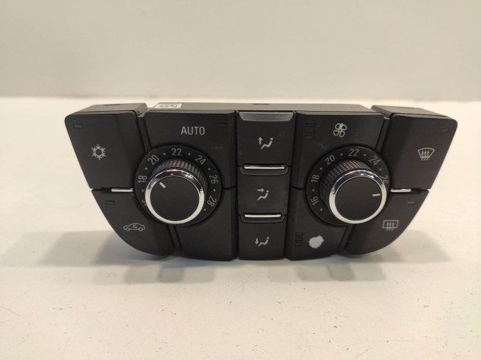 MANDO CALEFACCIÓN OPEL ASTRA 2012