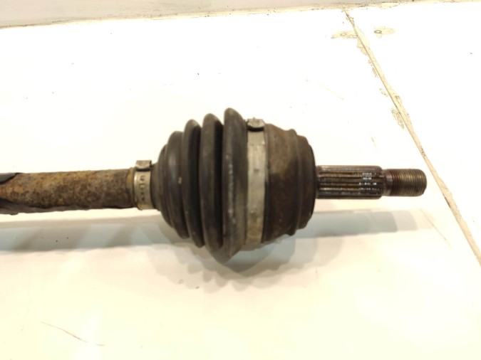 TRANSMISION DELANTERA IZQUIERDA SEAT CORDOBA 2002