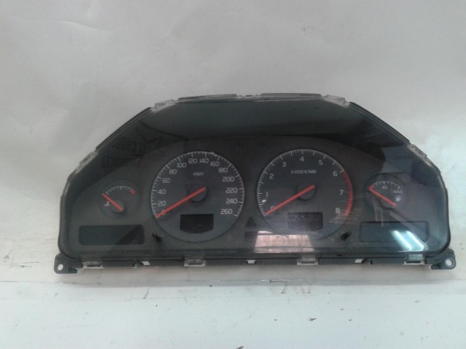 CUADRO INSTRUMENTOS VOLVO S80 2004