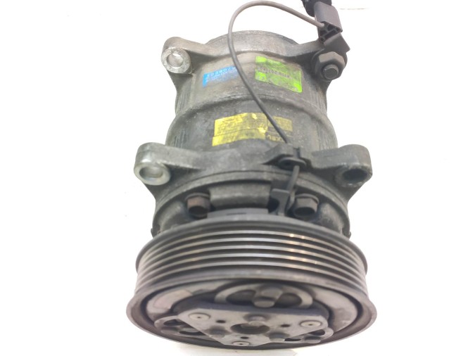 COMPRESOR AIRE ACONDICIONADO VOLVO V40 1999