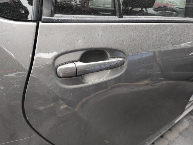 CERRADURA PUERTA TRASERA DERECHA TOYOTA VERSO 2017