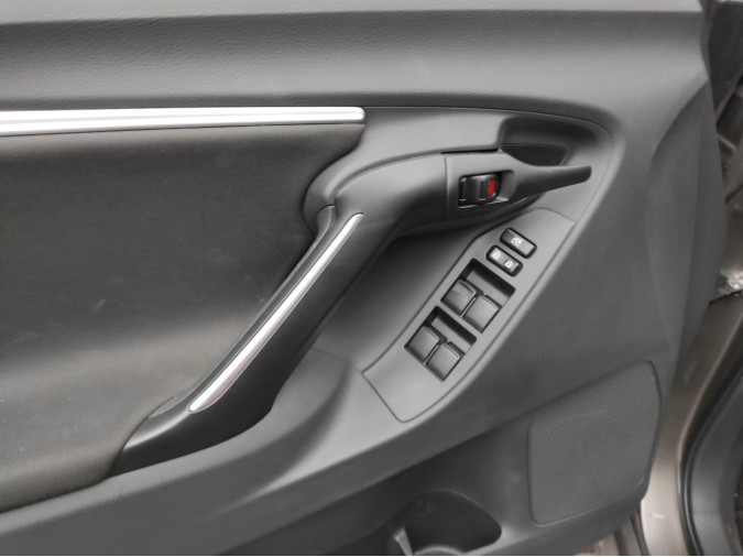 CERRADURA PUERTA DELANTERA IZQUIERDA TOYOTA VERSO 2017