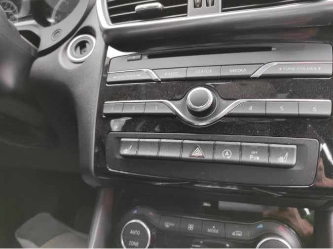 sistema navegacion gps INFINITI QX30 2017