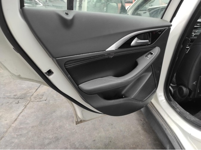CERRADURA PUERTA TRASERA IZQUIERDA TOYOTA C-HR 2017